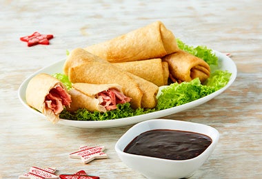 Rollitos para sumergir en salsa teriyaki