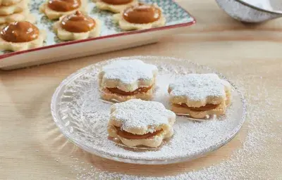 Alfajores Rellenos de Lúcuma