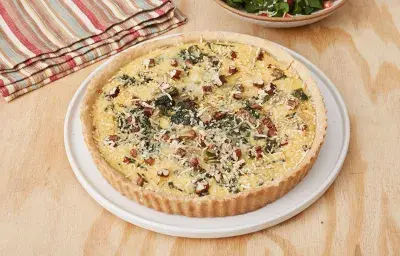 Quiche de Espinaca, alcachofas y pecanas