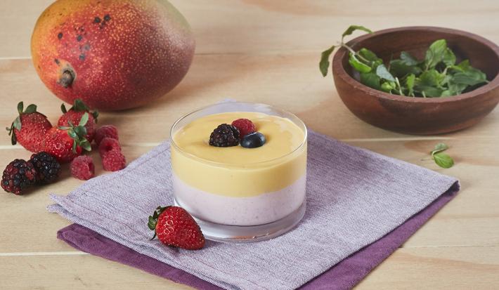 Flan Helado de Queso con Frutas